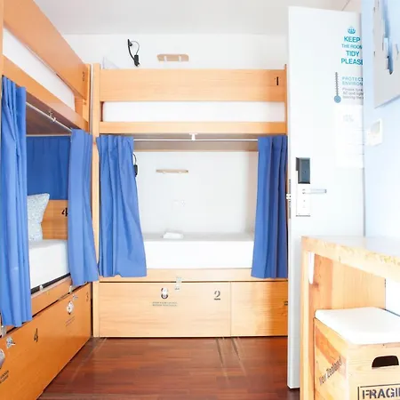Hostel Yes!
